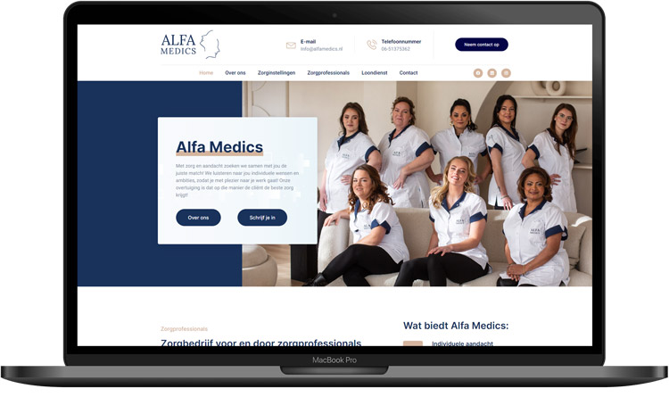 Website van Alfa medics op een laptop